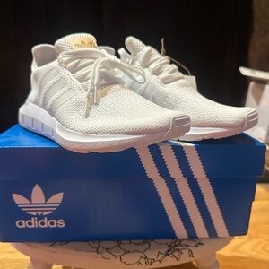 Women’s Alethic Adidas Running Shoes